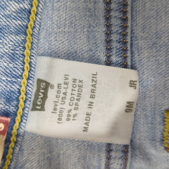 Women's Levi's Super low Boot Cut Jeans Sz. 9M Jr. 31" Inseam - Picture 9 of 9